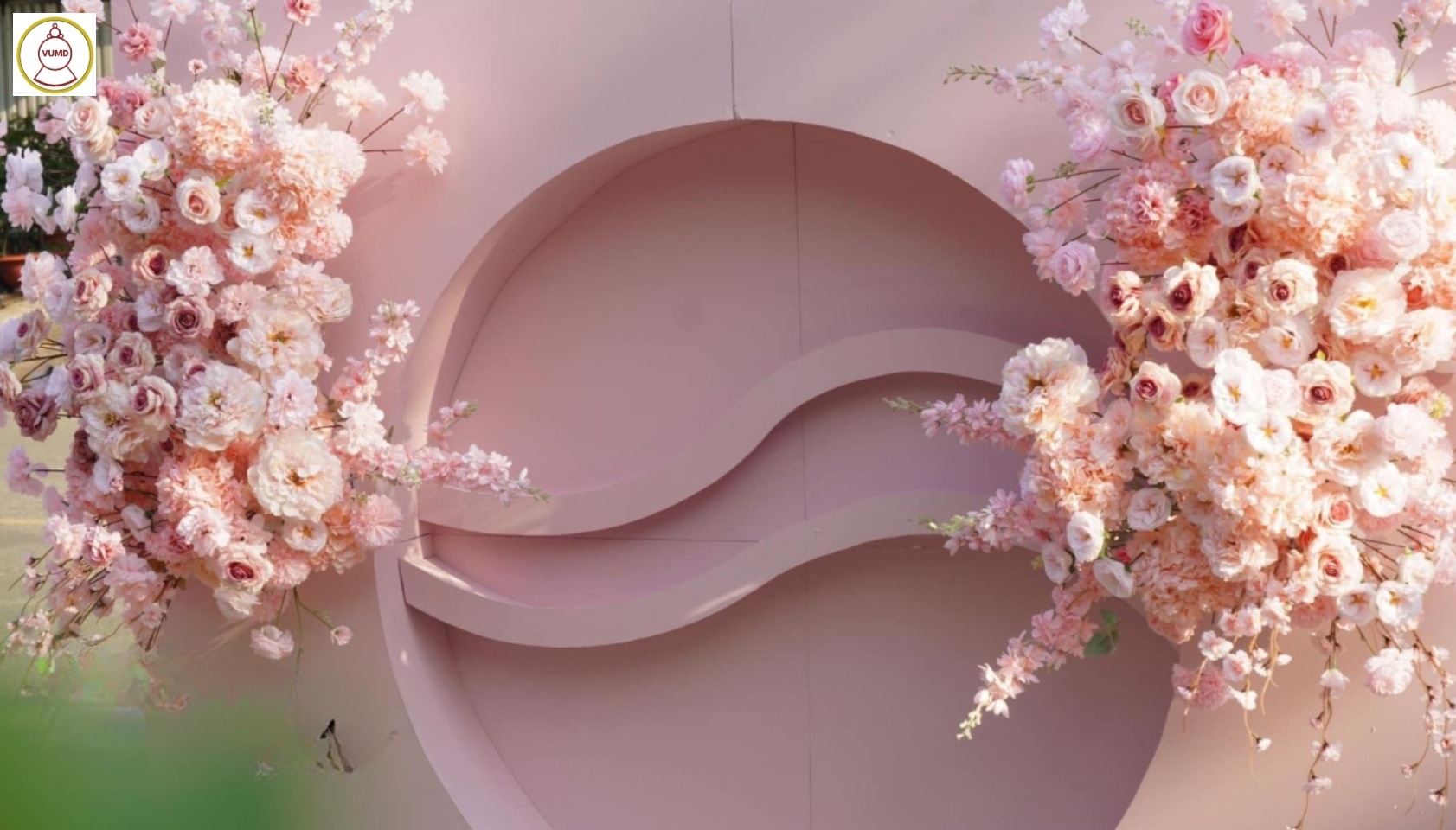 Background đám cưới tông hồng